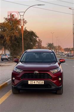 2021 تويوتا راف 4
