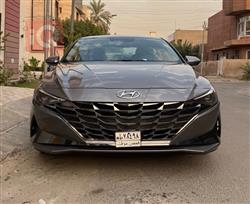 Hyundai Elantra 2023