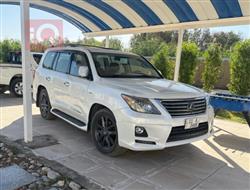 2011 لكزس LX