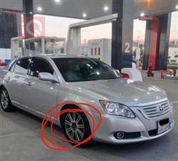 2008 تويوتا أفالون