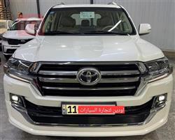 2019 تويوتا لاندكروزر