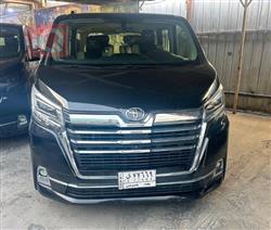 Toyota Granvia 2020