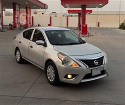 Nissan Versa 2019