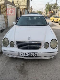 Mercedes-Benz E-Class 2000