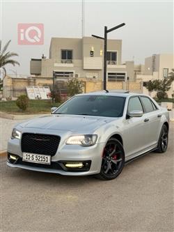 2022 كرايسلر 300