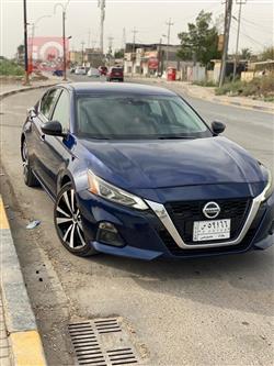 Nissan Altima 2021