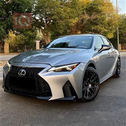 Lexus IS 2021