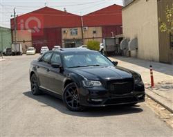 2023 كرايسلر 300