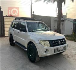 Mitsubishi Pajero 2012
