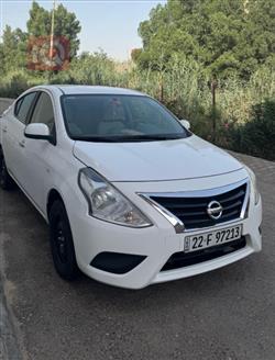 Nissan Sunny 2022