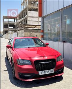2016 كرايسلر 300