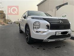 Mitsubishi Outlander 2023