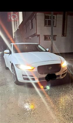 2019 جاكوار XE