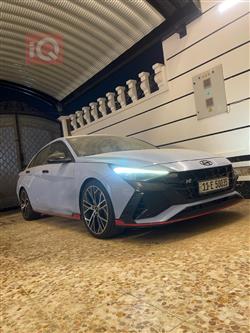 Hyundai Elantra 2022