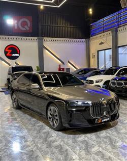 BMW 7-Series 2023