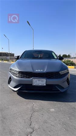 2022 كيا K5