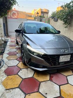 Hyundai Elantra 2023