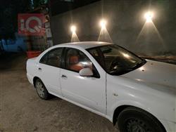 Nissan Sunny 2010