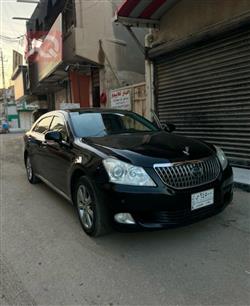 2012 تويوتا كراون