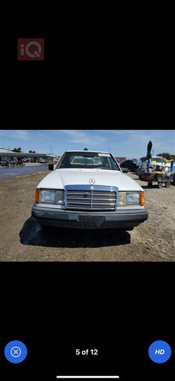 1985 مرسيدس بنز E-Class