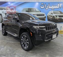 2023 جيب جراند شيروكي