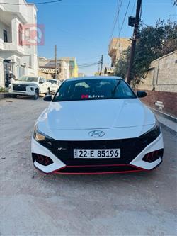 Hyundai Elantra 2022