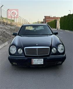 1998 مرسيدس بنز E-Class