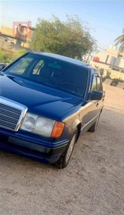 1986 مرسيدس بنز E-Class