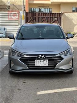 Hyundai Elantra 2020