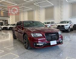 Chrysler 300 2022