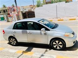 2011 نيسان فيرسا