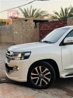 Toyota Land Cruiser 2019