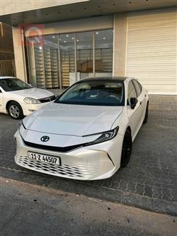 2025 تويوتا كامري
