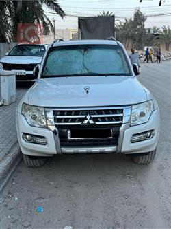 Mitsubishi Pajero 2016