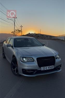 Chrysler 300 2023