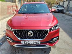 MG HS 2023