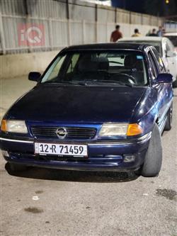 1993 اوبل استرا