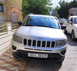 2012 جيب كومباس