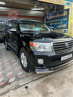 2015 تويوتا لاندكروزر