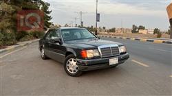 1991 مرسيدس بنز E-Class