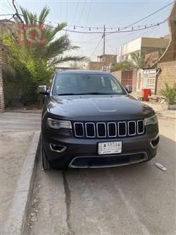 2015 جيب جراند شيروكي