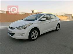 Hyundai Elantra 2013