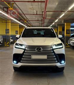 Lexus LX 2022