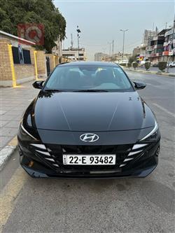 Hyundai Elantra 2022