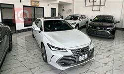 2024 تويوتا أفالون