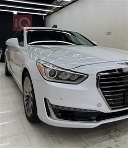 2017 جنسس G90