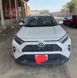 Toyota RAV4 2024