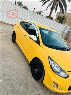 Hyundai Accent 2012