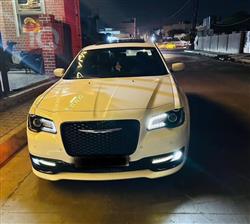 Chrysler 300 2018