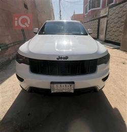 2019 جيب جراند شيروكي